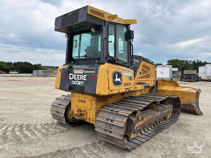 2020-deere-700l-lgp-image-3