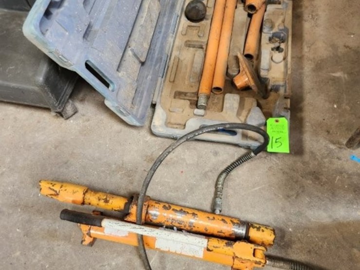 porta-power---portable-hydraulic-equipment-kit-image-2