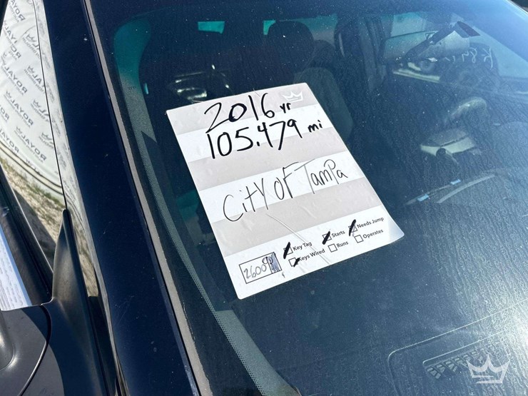 2016-ford-explorer-image-22