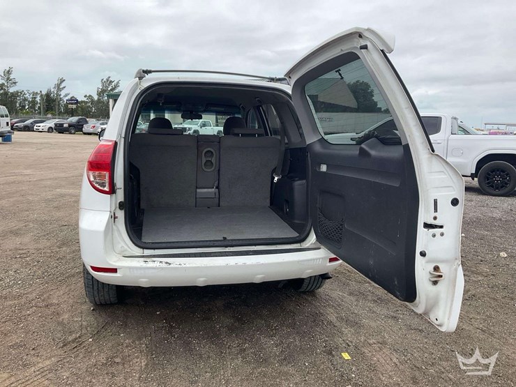 2007-toyota-rav4-image-23