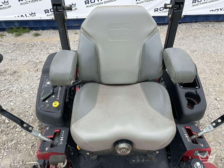 toro-54"-zero-turn-mower-image-13