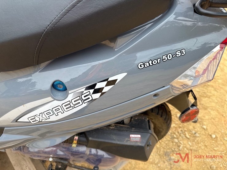 unused-2025-express-gator-50-s3-scooter-image-6