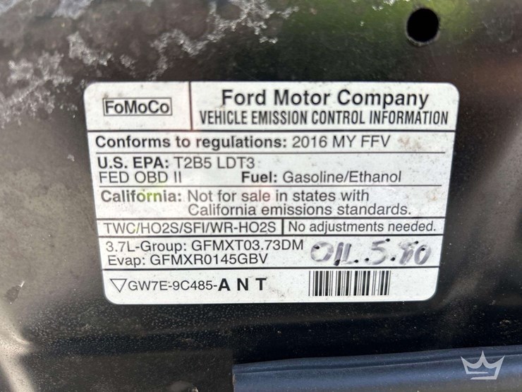 2016-ford-explorer-image-10