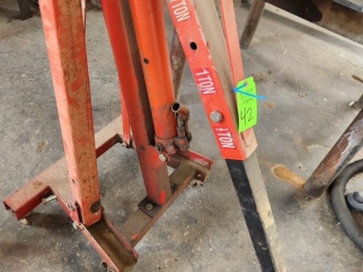 2-ton-engine-hoist-image-3