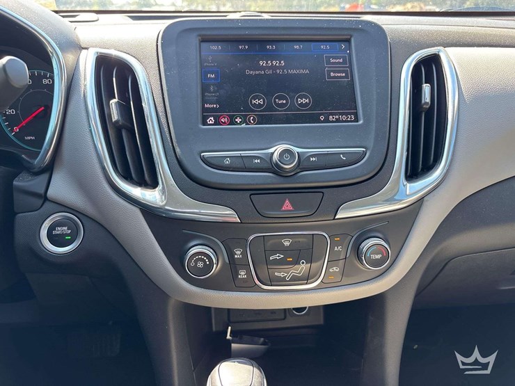 2020-chevrolet-equinox-image-16