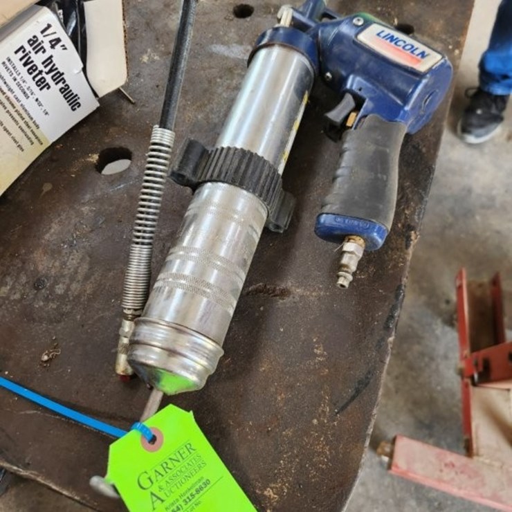 Lincoln Pneumatic Grease Gun