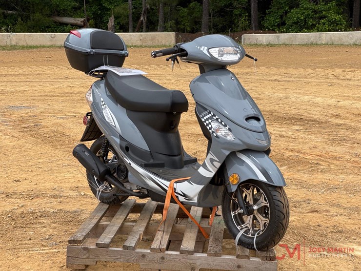 unused-2025-express-gator-50-s3-scooter-image-1