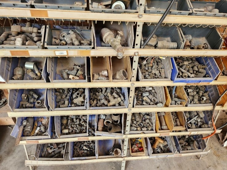 rack-&-contents-including-wall-image-4