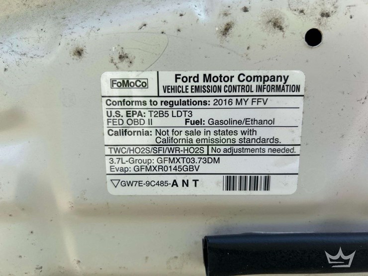 2016-ford-explorer-image-9