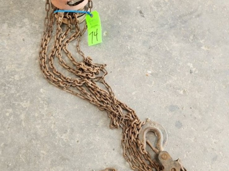 chain-hoist-image-1