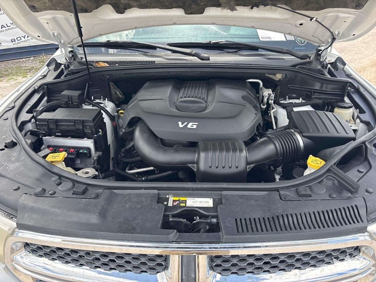 2013-dodge-durango-image-17