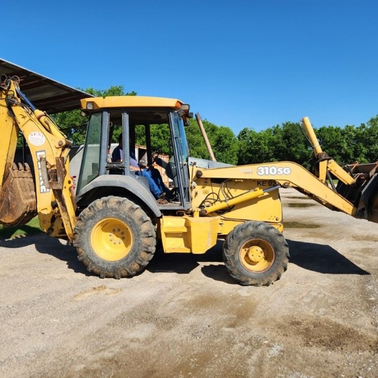 2001 DEERE 310SG