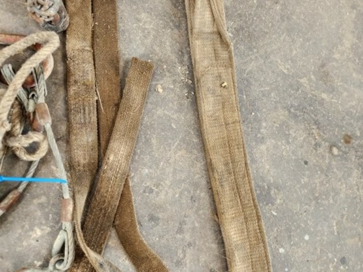 misc.-tow-straps-image-3