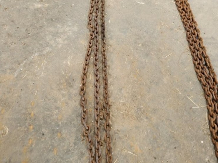 chains-image-4
