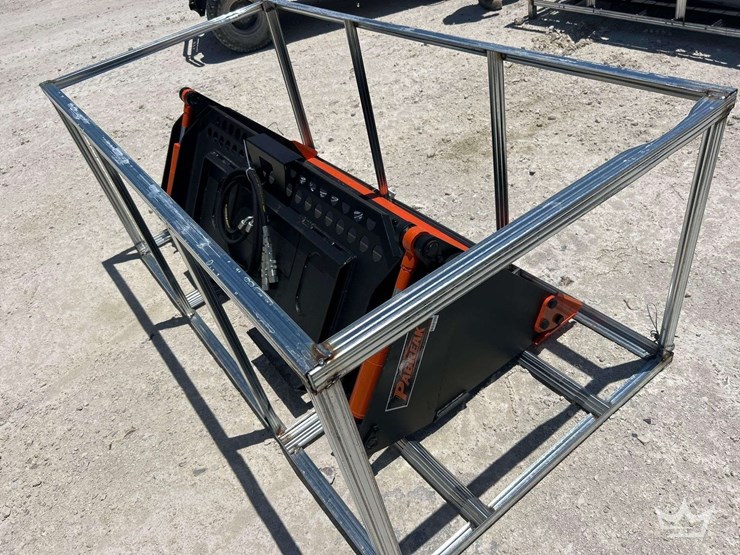 2026-pabreak-dual-cylinder-hydraulic-4-way-bucket-skid-steer-attachment-image-2