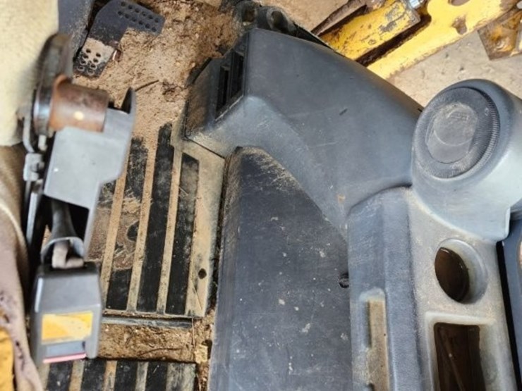 2001-deere-310sg-image-19