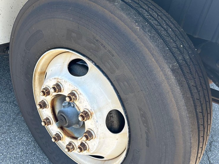 2010-international-durastar-4400-image-7