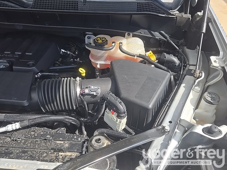 2022-chevrolet-1500-image-17