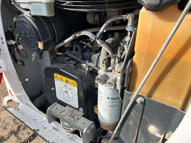 2021-bobcat-t62-image-11