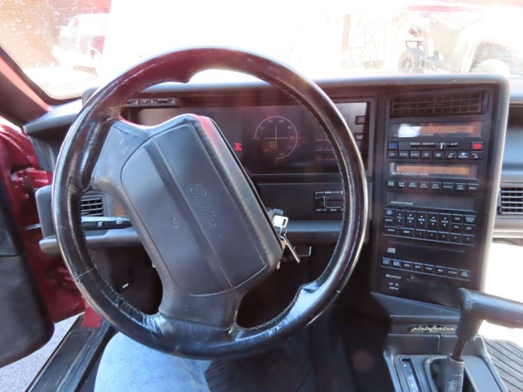 1992-cadillac-allante-convertible-image-22