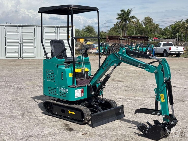 2026-cfg-industrial-h16r-mini-excavator-image-2