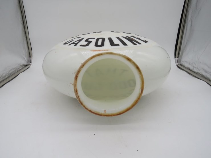 that's-good-gulf-gasoline-milk-glass-globe-image-5