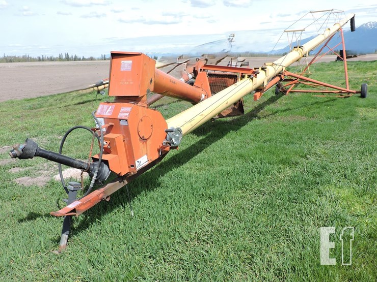 westfield,-10”-x-60’-grain-auger,-pto-operated-w/-264-image-1