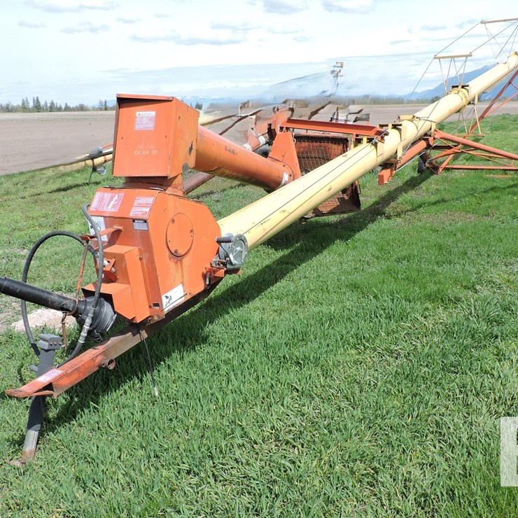 WESTFIELD, 10” X 60’ GRAIN AUGER, PTO OPERATED W/ 264