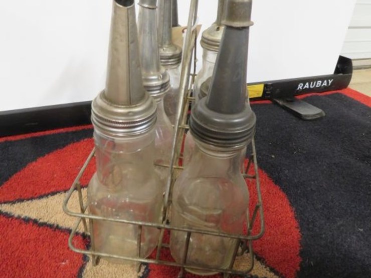 glass-oil-bottles-in-rack-image-4