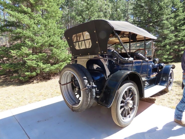 1913-cadillac-model-30-touring-car-image-9