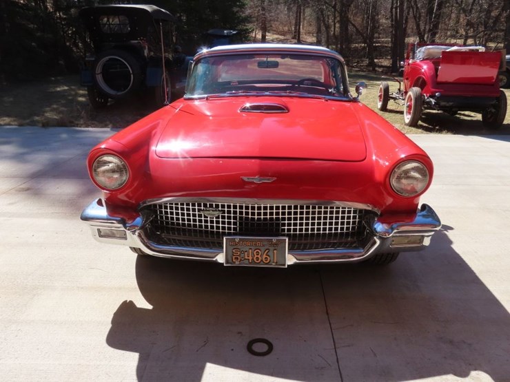 1957-ford-thunderbird-convertible-image-2