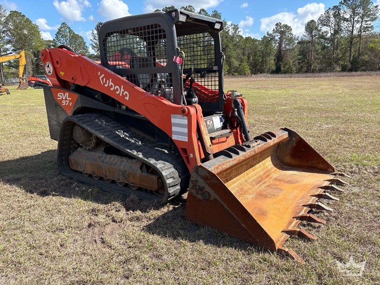 2022-kubota-svl97-2-image-2