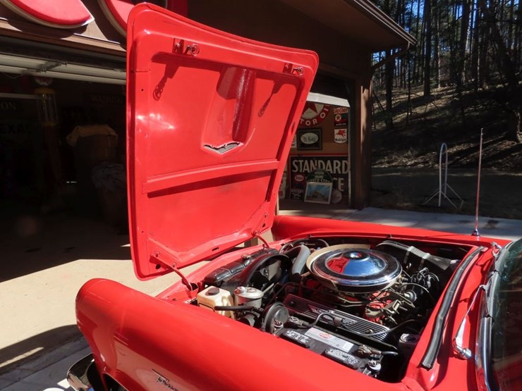 1957-ford-thunderbird-convertible-image-30