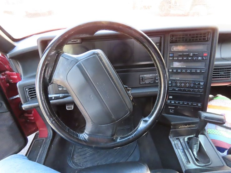 1992-cadillac-allante-convertible-image-11