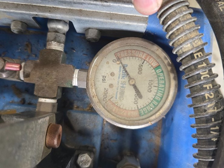 #24033-•-hydraulic-shoring-pump-image-6