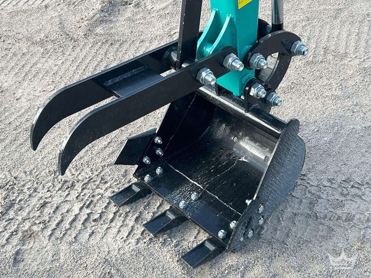2026-cfg-industrial-mh13rx-mini-excavator-image-15