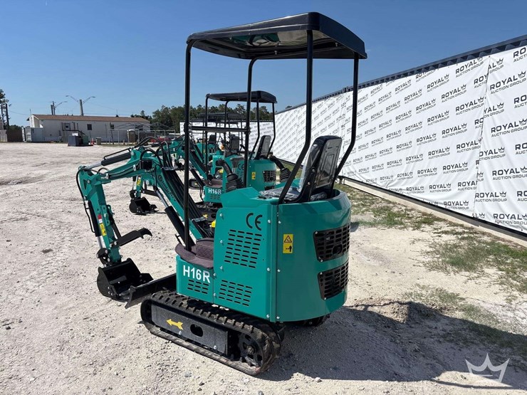 2026-cfg-industrial-h16r-mini-excavator-image-4