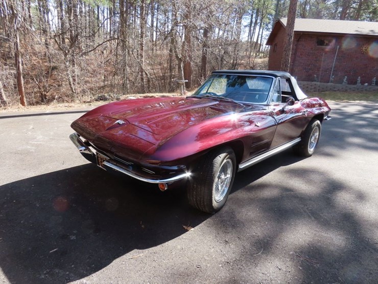 1964-chevrolet-corvette-stingray-roadster-image-39