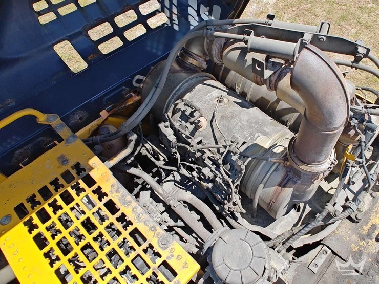 2016-komatsu-pc360-lc-11-image-29