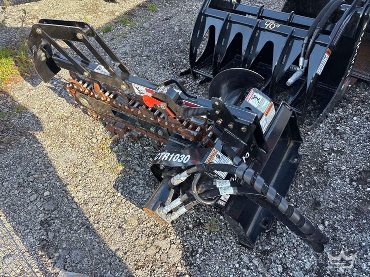2024-kubota-scl1000-image-23