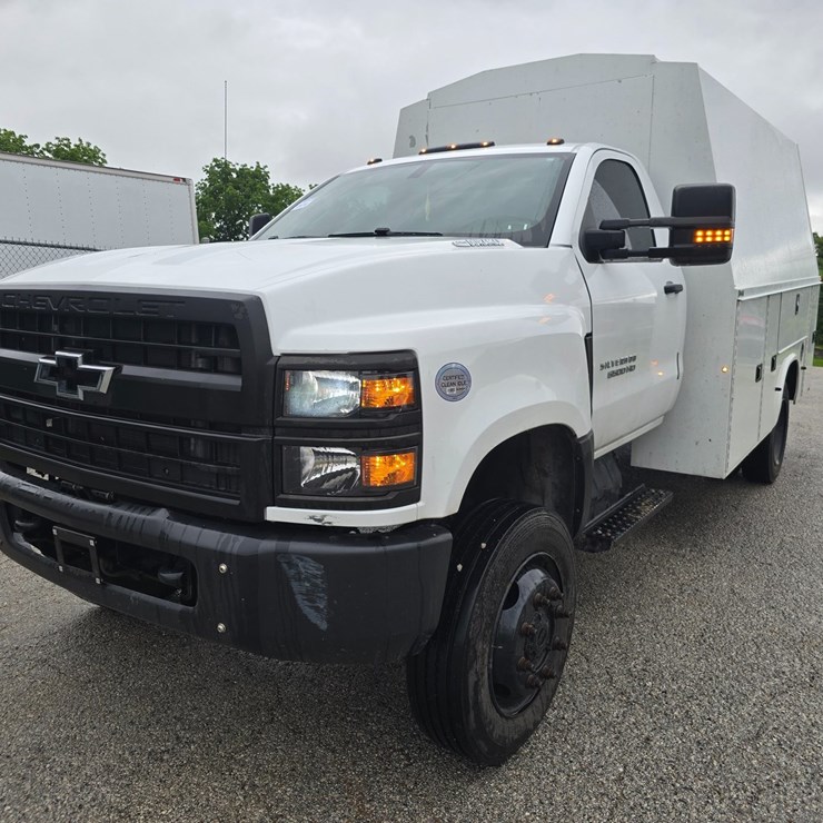 2021 CHEVROLET SILVERADO 6500HD