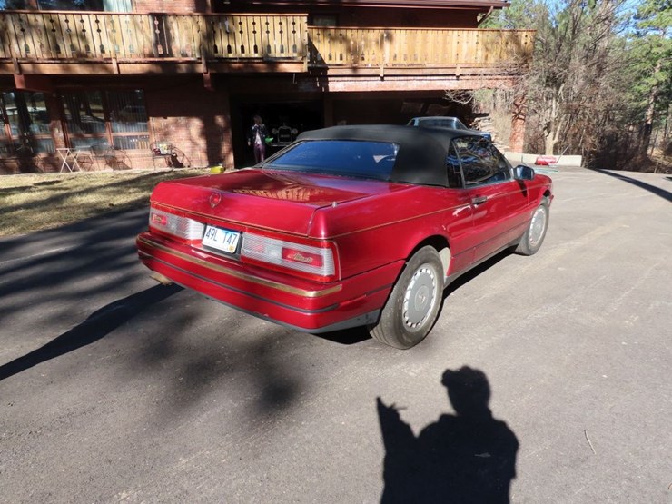 1992-cadillac-allante-convertible-image-6