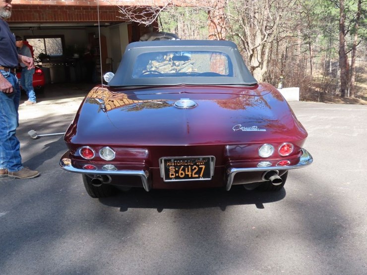 1964-chevrolet-corvette-stingray-roadster-image-7