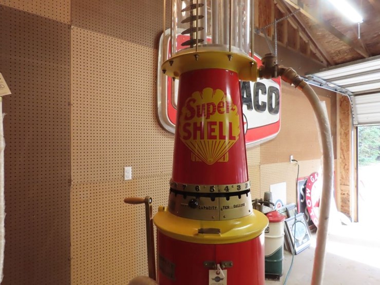 correct-measure-company-10-galloon-upright-visible-gas-pump-with-shell-milk-glass-globe-image-16
