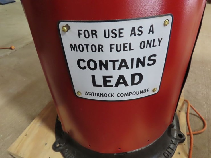 butler-upright-visible-10-gallon-gas-pump-with-kanotex-glass-globe-image-2