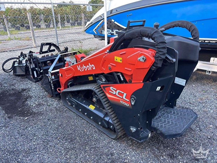 2024-kubota-scl1000-image-4