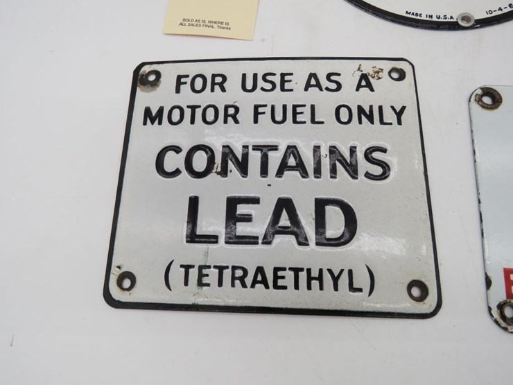 porcelain-pump-plate-group-image-2