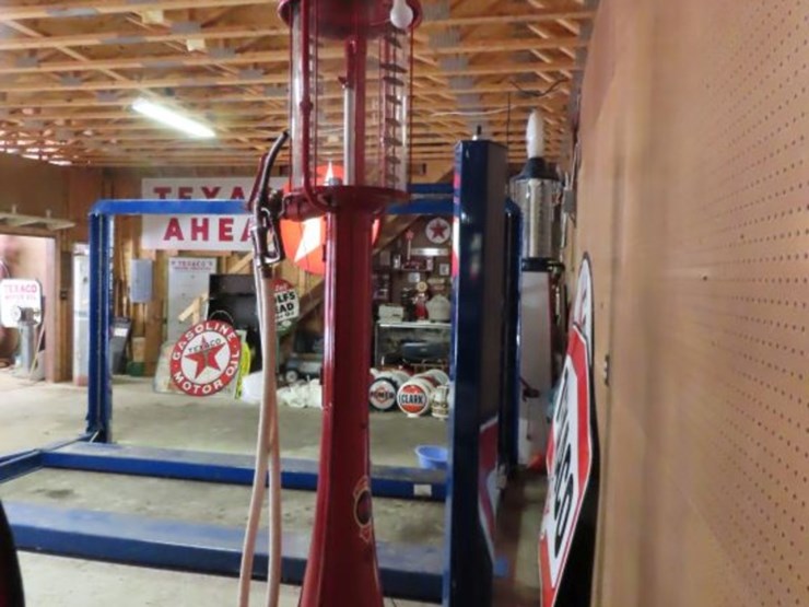 fry-"mae-west"-upright-visible-gas-pump-with-rare-texaco-ethyl-globe-image-3
