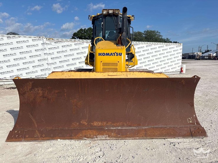 2017-komatsu-d61pxi-24-image-25