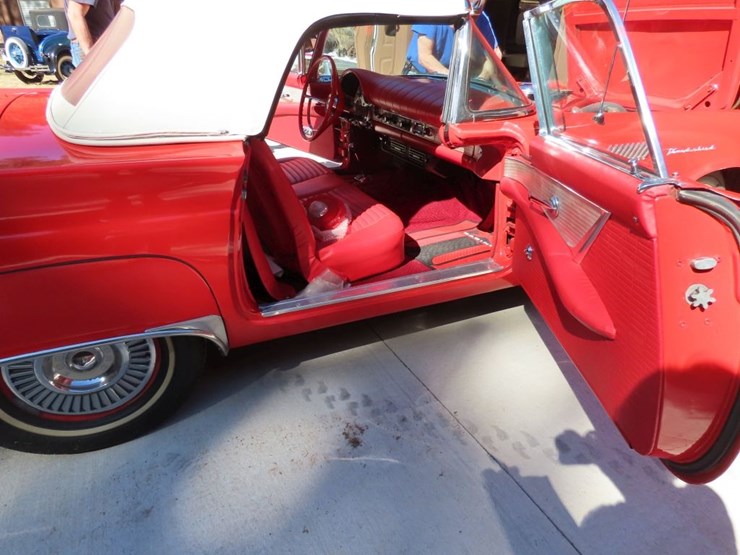 1957-ford-thunderbird-convertible-image-18